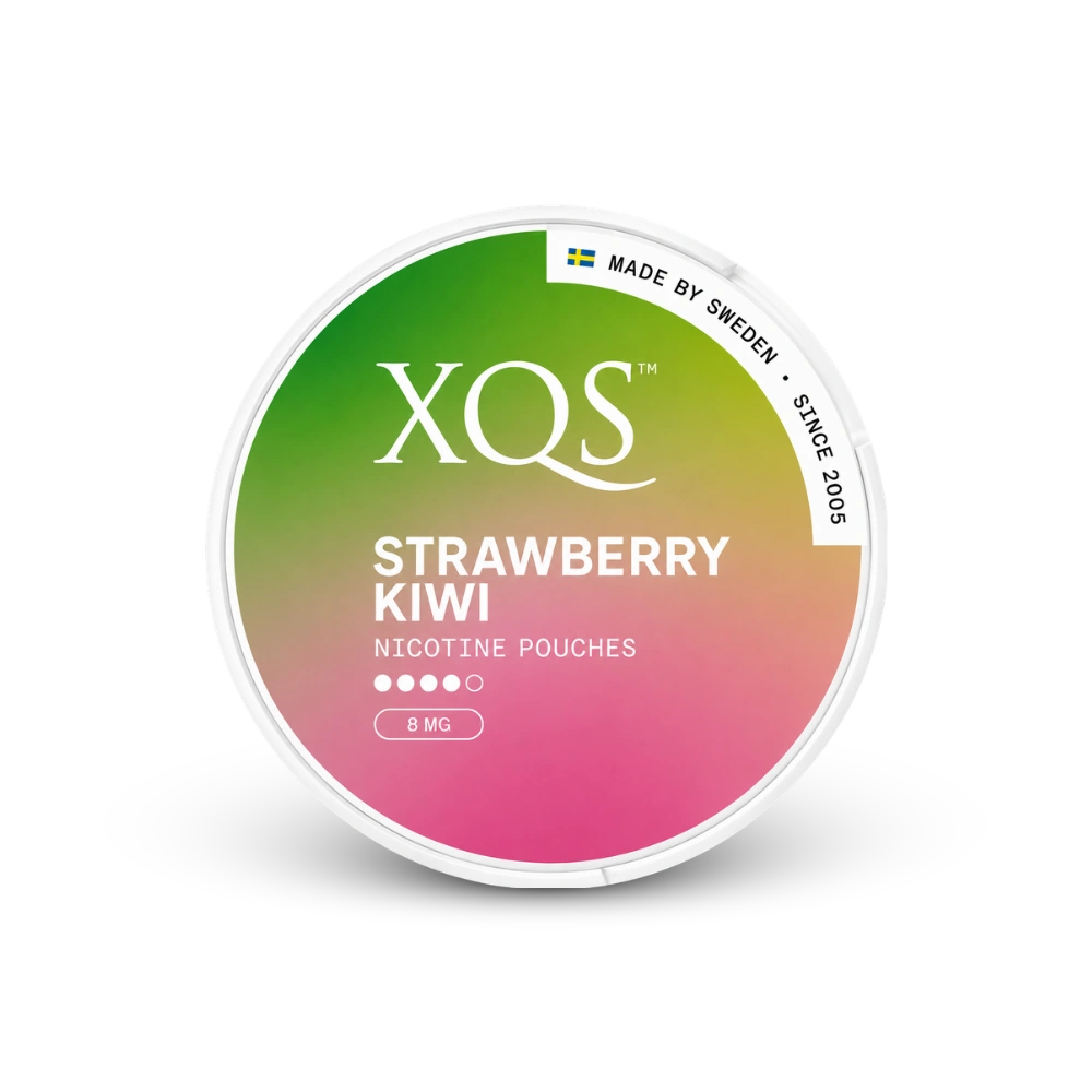 XQS Strawberry Kiwi Strong – nikotīna maisiņu kārbā